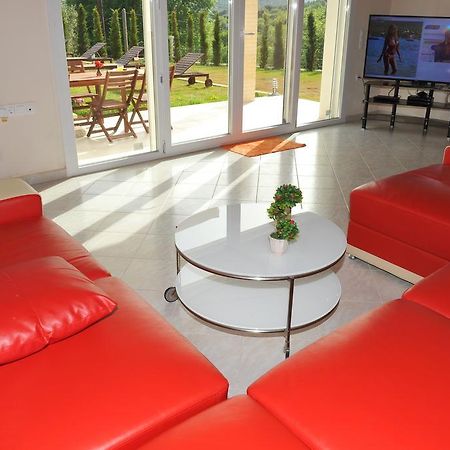 Villa Poulades Gouvia Esterno foto