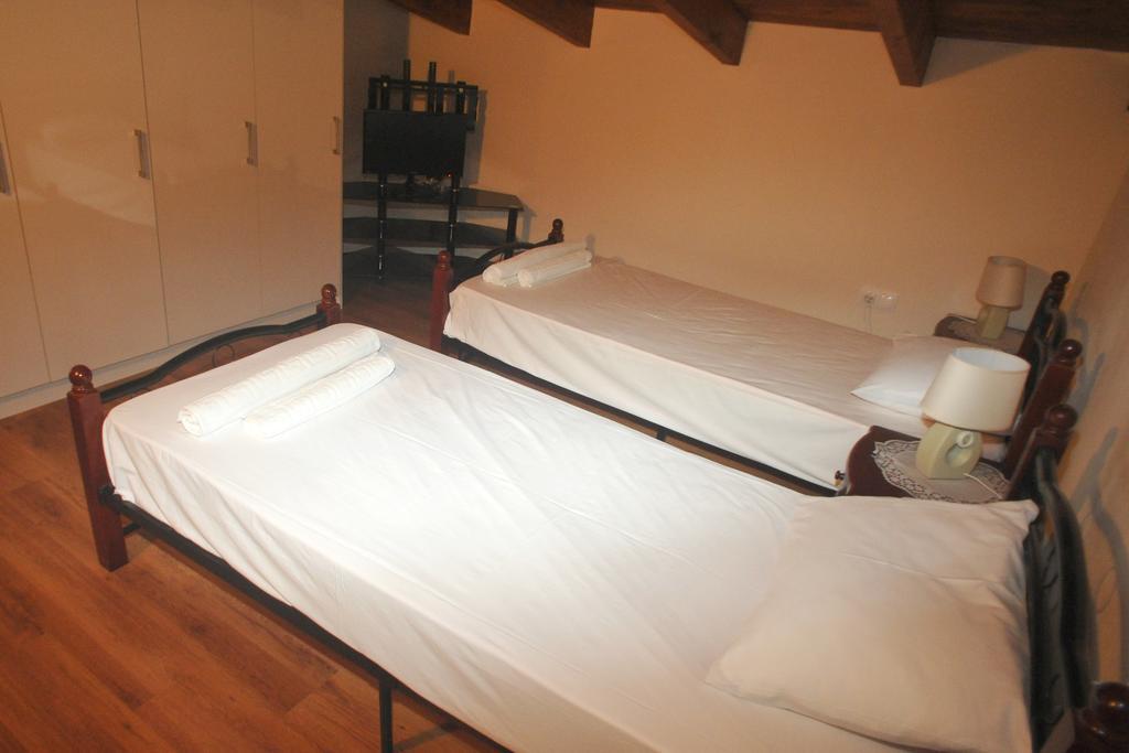 Villa Poulades Gouvia Esterno foto