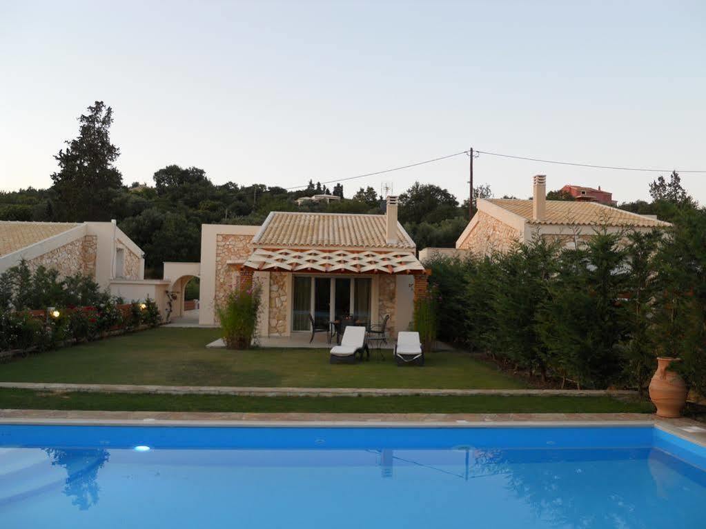 Villa Poulades Gouvia Esterno foto