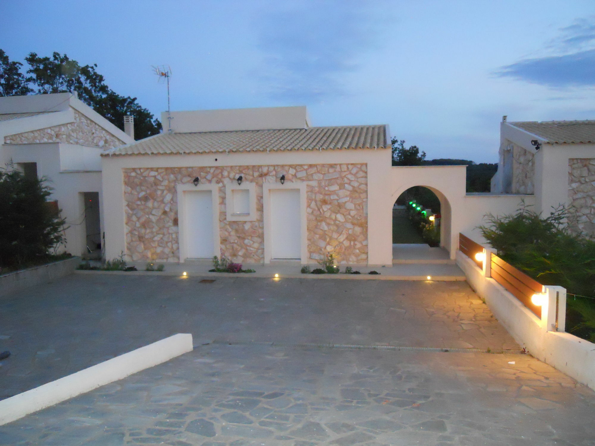 Villa Poulades Gouvia Esterno foto